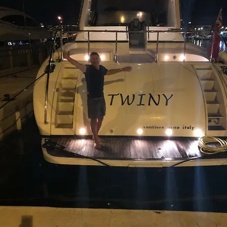 Twiny Cannes